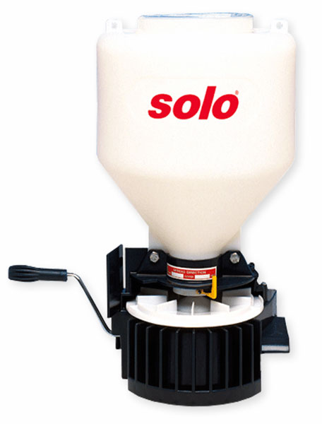 Solo Fertilizer And Insecticide Granule Spreader